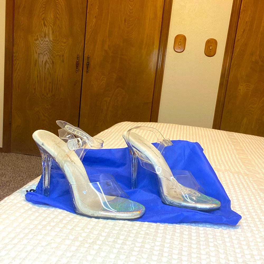 Fitness competition heels
